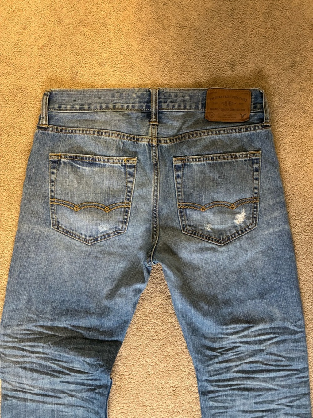 American Eagle Outfitters Men's Distressed Light Blue Straight Jeans - Picture 7 of 10